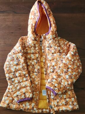 Amazon Essentials Mustard Yellow Puffer Jacket
